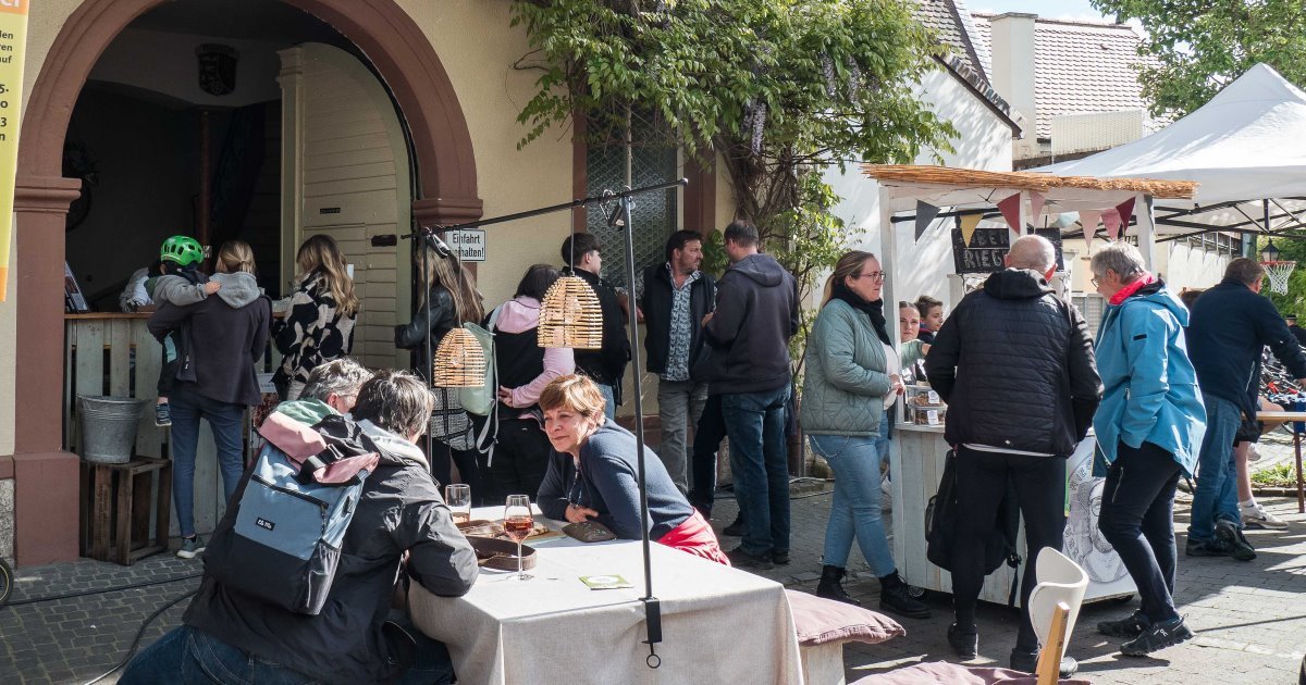 Zwei Jahre Wochenmarkt in Nierstein